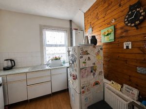 Photo 8- click for photo gallery